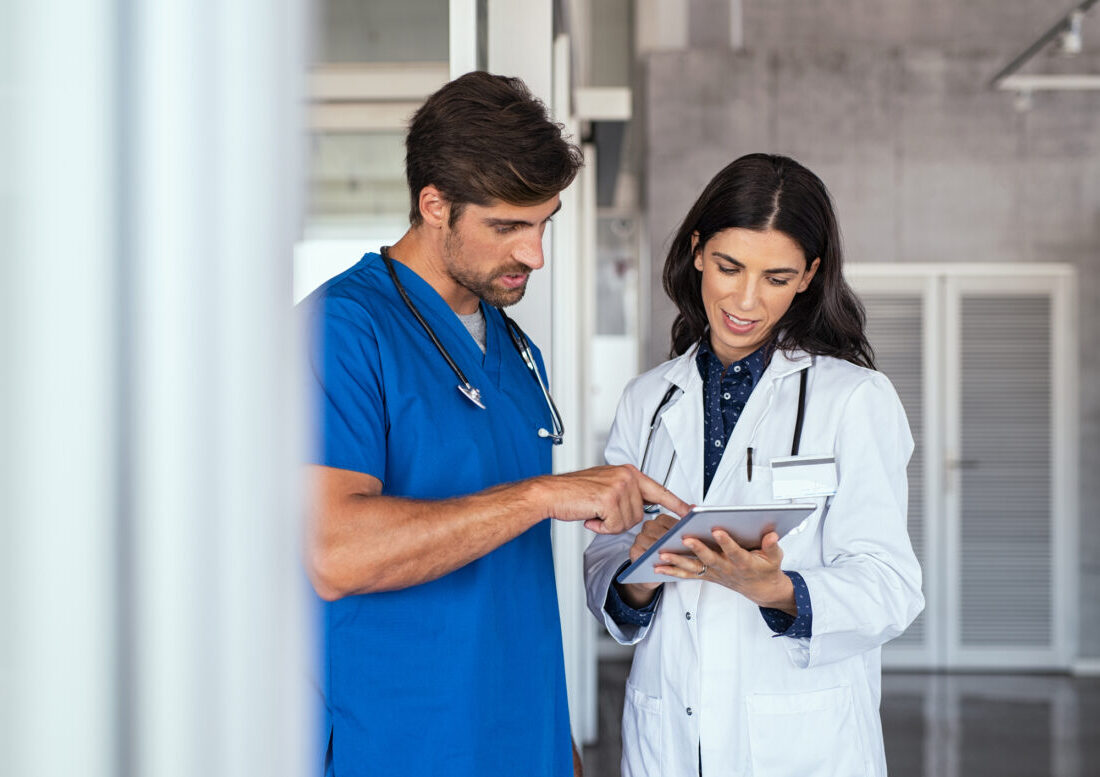 medicus solutions: Wir beraten und coachen angestellte Ärzte und Ärztinnen in der Karrierenplanung, bei Neuorientierungen, Praxisgründung, in Zürich, Winterthur. Ostschweiz. St.Gallen. Frauenfeld. Schaffhausen. Bern