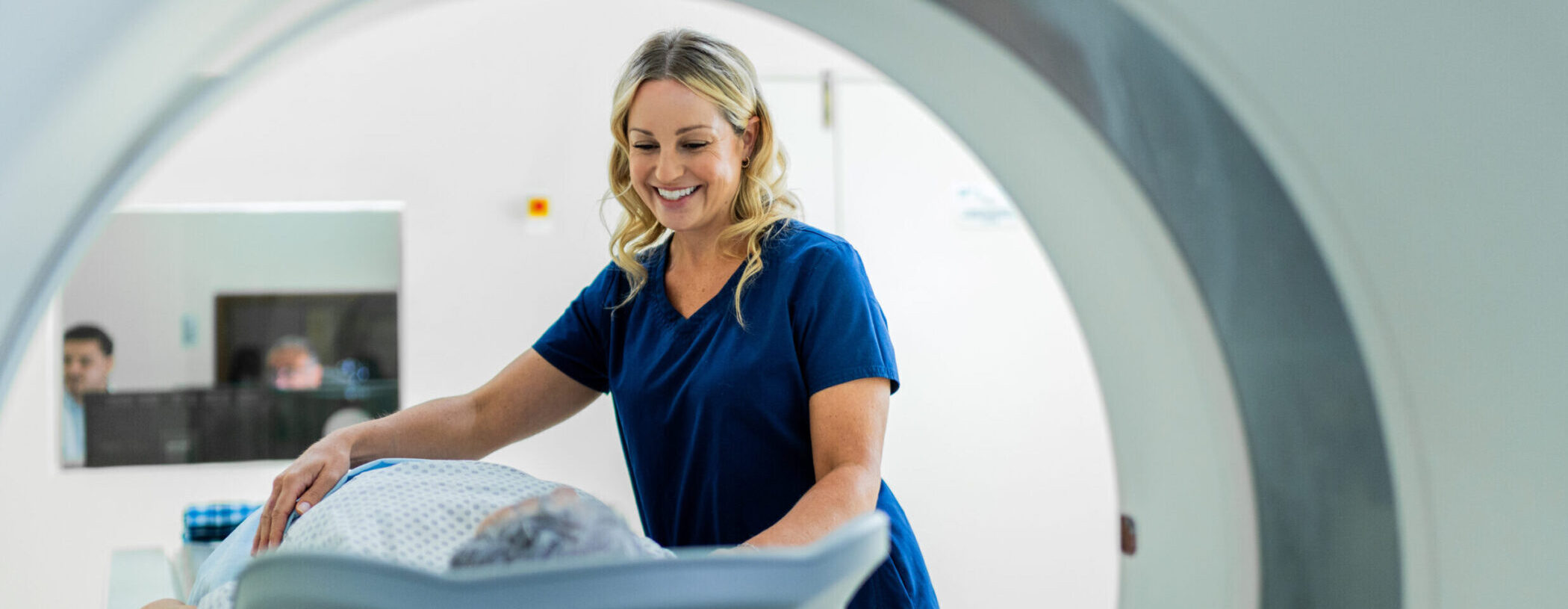 Personalsuche für Arztpraxen: Wir finden Ihre MPA und Arztsekretärin - medicus solutions