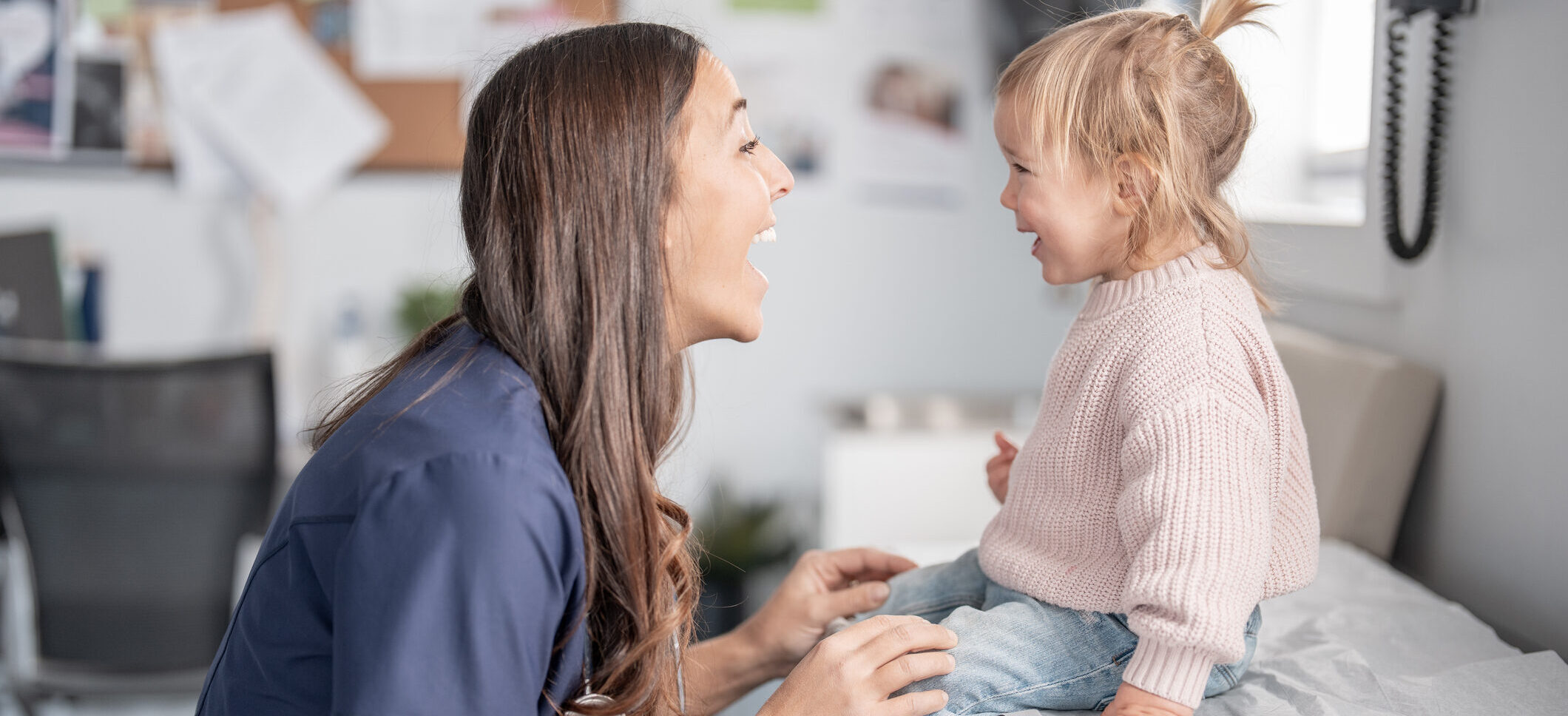 Suchen Sie eine MPA, Arztsekretärin, Dentalsekretärin, Dentalassistentin (DA), Dentalhygienikerin (DH) oder TPA? Wir vermitteln Ihnen qualifiziertes Praxispersonal für Arzt- und Zahnarztpraxen in Zürich und Winterthur.